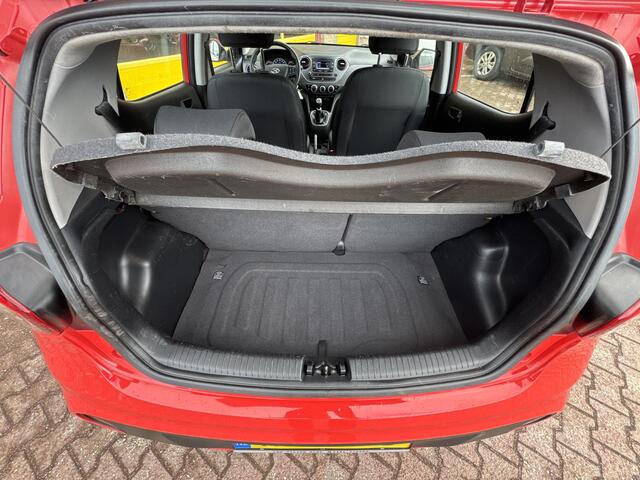 Hyundai I 10 1.0i Comfort Incl 12 maanden BOVAG garantie