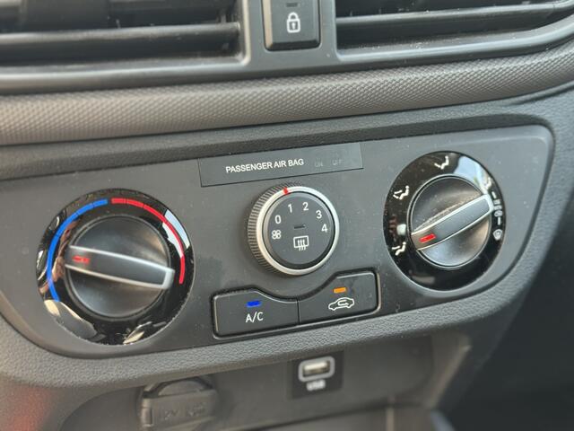 Hyundai I 10 1.0 Comfort | Carplay | Cruise | Two-Tone | Airco
