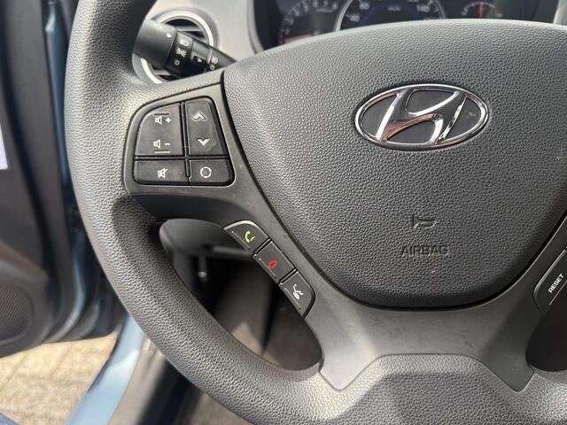 Hyundai I 10 1.0i Comfort 1 Eigenaar NAP/Navigatie/Cruise control/Bluetooth/Apple Carplay & Android Auto/Regen & Lichtsensor