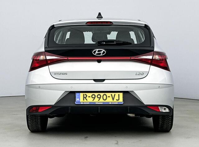 Hyundai I 20 1.0 T-GDI Comfort | All Season banden | Apple Carplay & Android auto | Camera | Parkeersensoren | Cruise control |
