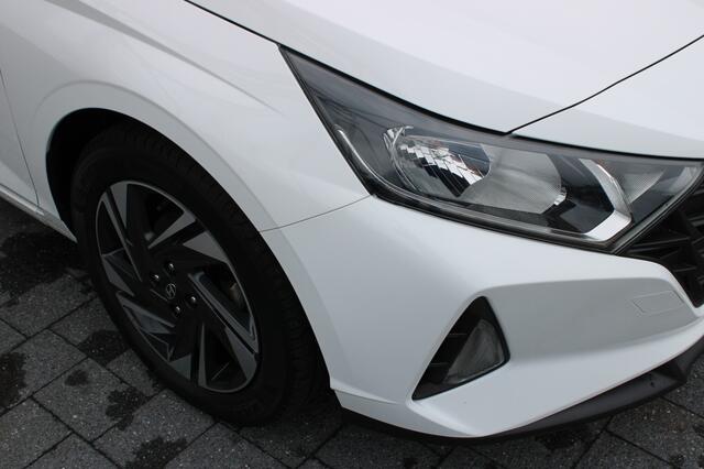 Hyundai I 20 1.2 MPI Comfort | Parkeercamera | Airco | Lichtmetaal