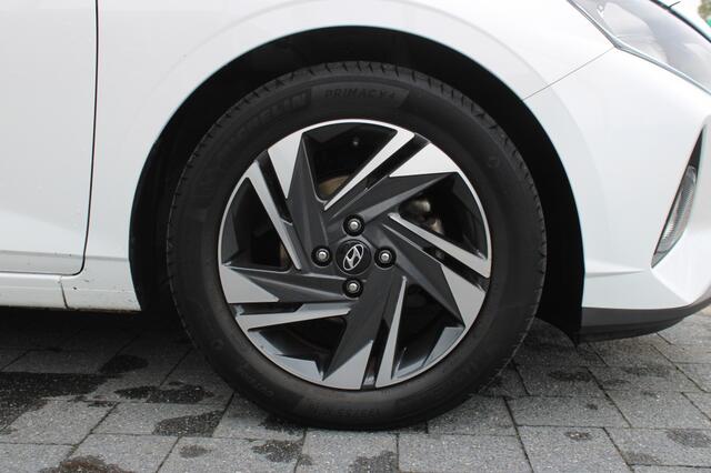 Hyundai I 20 1.2 MPI Comfort | Parkeercamera | Airco | Lichtmetaal