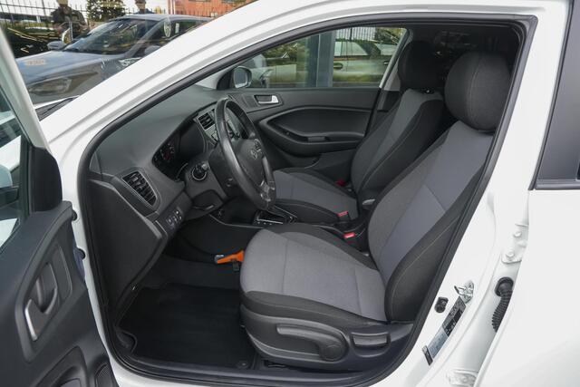 Hyundai I 20 T-GDI Comfort 1.0 100pk AUTOMAAT |ORG. NL|Apple Carplay|parkeercamera|cruise control|climate control|navigatie|15" lichtmetalen velgen|