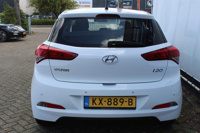 Hyundai I 20 1.2 HP i-Motion Cruise control I Elek ramen I Airco l Achter sensoren