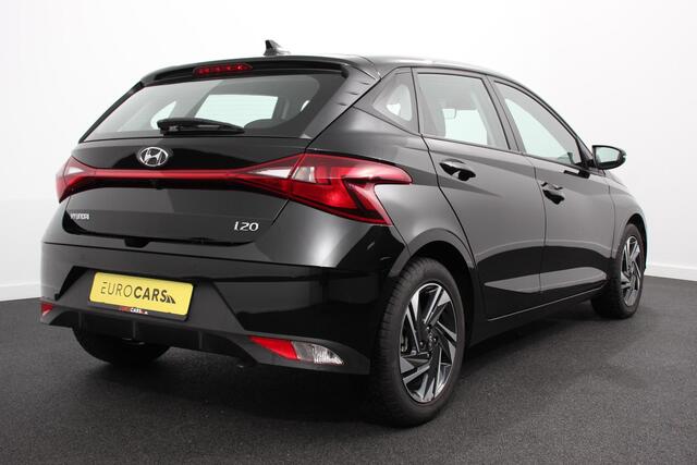 Hyundai I 20 1.0 T-GDI Comfort | Navigatie | Apple Carplay/ Android Auto | Camera | Stoel/Stuurverwarming | 16 Inch Lichtmetalen Velgen | Privacy Glass | Climate Control |