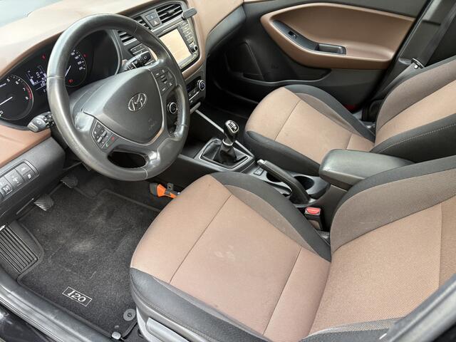 Hyundai I 20 1.0 T-GDI Comfort / 5-DEURS / NAVI / CRUISE / AIRCO ECC