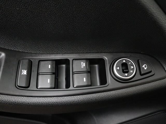 Hyundai I 20 1.0 T-GDI Premium | Keyless entry | Climate control | Navigatie | Radio BT | Achteruitrijcamera |