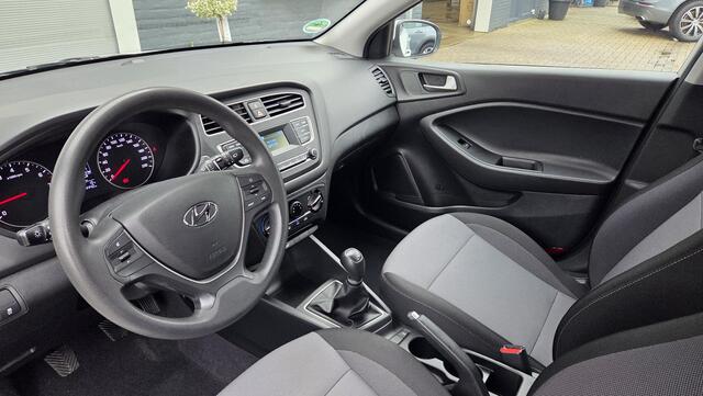Hyundai I 20 1.2 Select | AIRCO