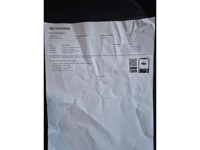 Hyundai I 20 1.0 T-GDI Comfort Automaat / Navigatie via Apple Carplay of Android Auto / Stuur-, en Stoel verwarming / Achteruitrijcamera / Trekgewicht 1110 kg / cruise control / Climate control / Parkeersensoren achter /