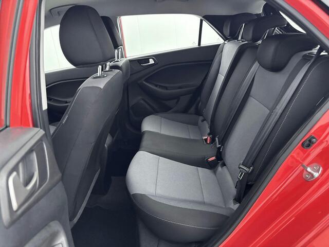 Hyundai I 20 1.0 T-GDI Comfort | Trekhaak | PDC Achter | Camera | Cruise Control