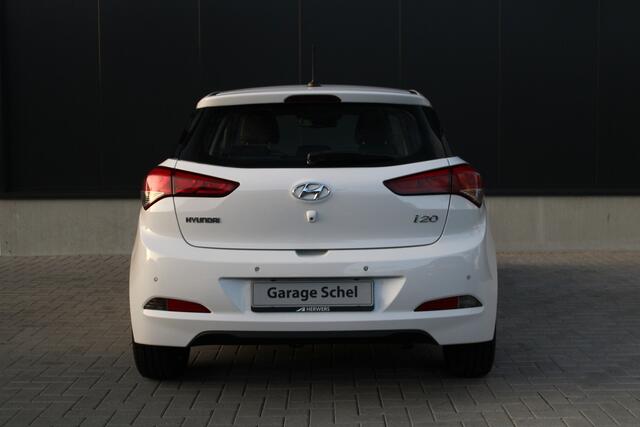 Hyundai I 20 1.0 T-GDI Comfort 100pk - Camera - Bluetooth - Navi - DAB - Cruise - Lane Assist - Rijklaar