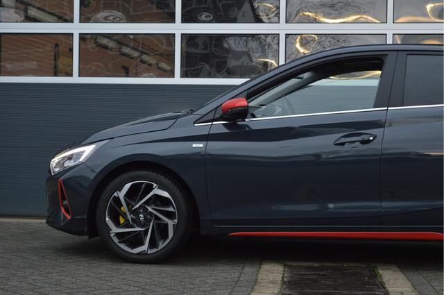 Hyundai I 20 1.0 T-GDI Premium N-line Hybrid 48V | Carplay/Schuifdak/Adapt.cc/Camera | Met 12 maanden Bovag garantie!