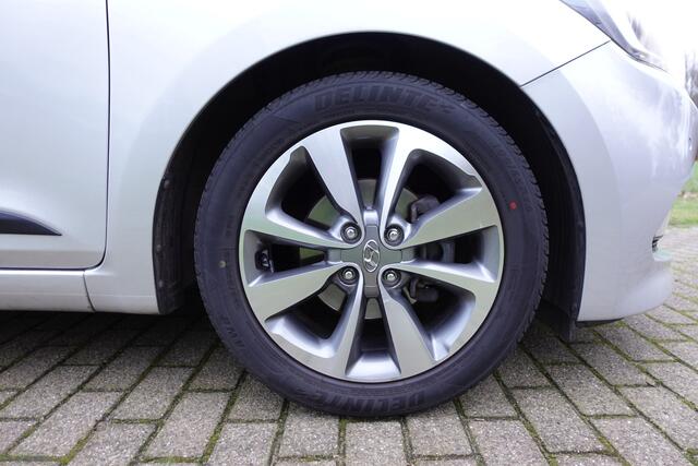 Hyundai I 20 1.2 HP i-Motion Premium | Pano | Cruise Control |