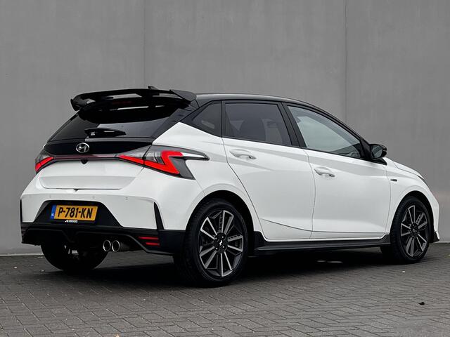 Hyundai I 20 1.0 T-GDI N Line / Fabrieksgarantie tot 04-2027* / NL Auto / Navigatie / Dode hoek detectie / BOSE Audio / Achteruitrijcamera / Apple Carplay Android / Achterspoiler / 17" LM wielen /