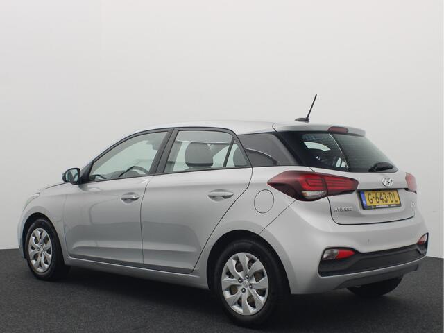 Hyundai I 20 1.0 T-GDI Comfort CARPLAY / CAMERA / DAB+ / CRUISE / PDC / NL-AUTO