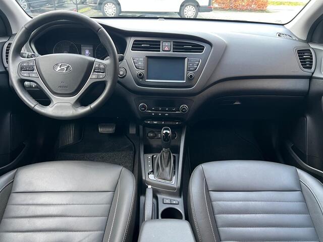 Hyundai I 20 1.0 T-GDI 100pk Automaat Navi Leder Carplay Camera Keyless Stuur en StoelVerwaming DAB Clima 17" Pdc