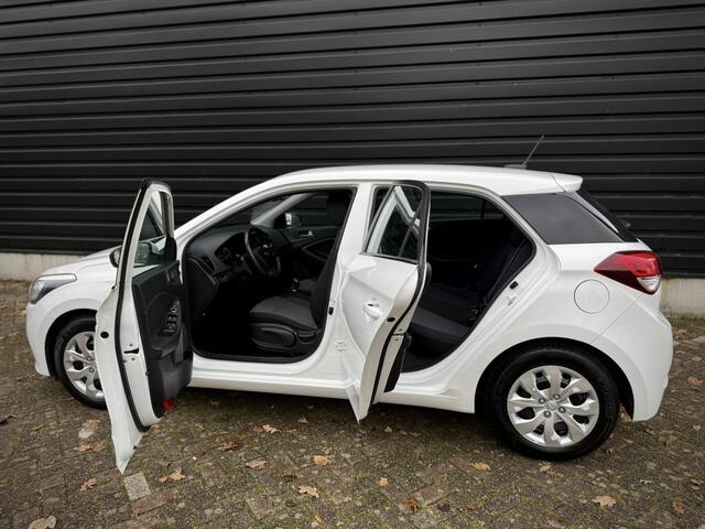 Hyundai I 20 1.0 T-GDI Comfort NAVI|LANEASS|CAMERA|CLIMA|CRUISE NAP
