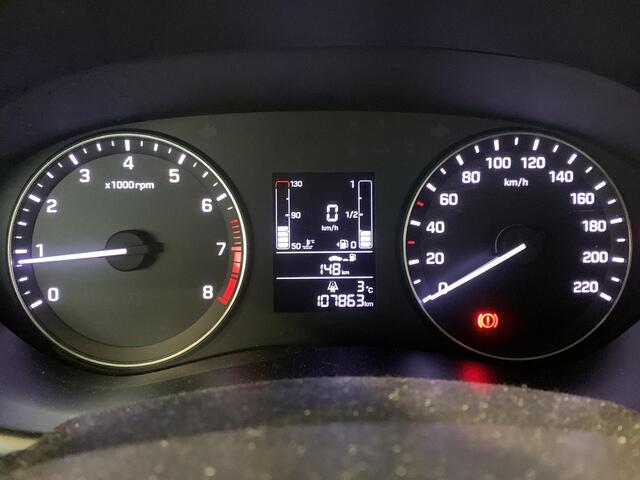 Hyundai I 20 1.2 HP i-Motion NAVIGATIE | ACHTERUITRIJCAMERA | PARKEERSENSOREN ACHTER