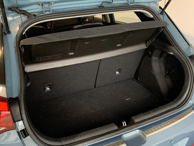 Hyundai I 20 1.2 HP i-Motion NAVIGATIE | ACHTERUITRIJCAMERA | PARKEERSENSOREN ACHTER