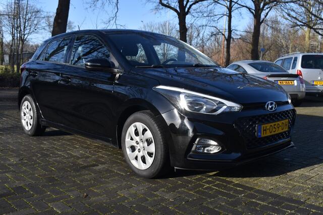 Hyundai I 20 1.0 T-GDI Comfort CAMERA CRUISE PDC CLIMA APPLE/ANDROID CARPLAY