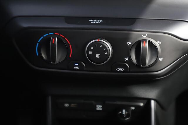 Hyundai I 20 1.0 T-GDI Comfort Smart 101PK Navigatie Achteruitrijcamera 16 inch LMV Airco Cruise Control