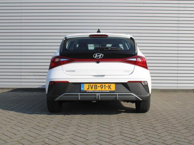 Hyundai I 20 1.2 MPI Comfort | BTW Auto | Stuur-/stoelverwarming | Camera | Navi | Apple Carplay | Android Auto | Cruise | 16" LM | All seasons | Airco |