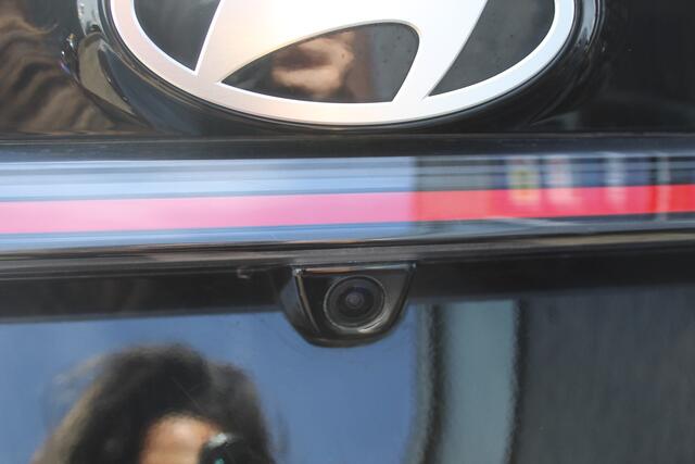 Hyundai I 20 1.2 MPI N-line Dode hoek detectie l Parkeercamera l Apple carplay/ Android auto l Lane assist