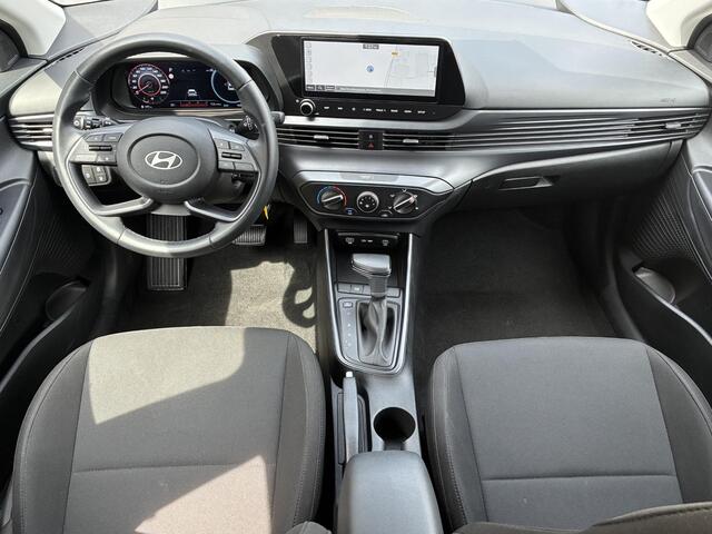 Hyundai I 20 1.0 T-GDI Comfort Smart Automaat / Fabrieksgarantie t/m 6-2030 / Navigatie / Apple Carplay/Android auto / Achteruitrijcamera / DAB /