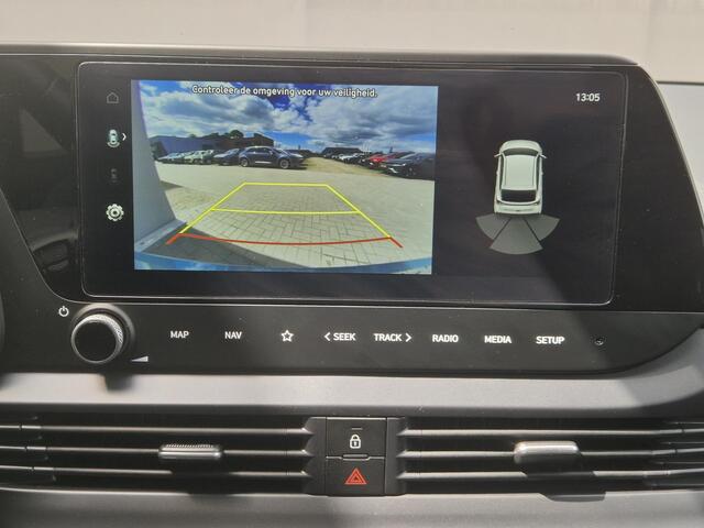 Hyundai I 20 1.0 T-GDI Premium / Fabrieksgarantie tot 03-2030 / Dealer onderhouden / Stuur- & Stoel verwarming / Achteruitrijcamera / Adaptief cruise control / Navigatie / Apple Carplay Android Auto / Climate control /