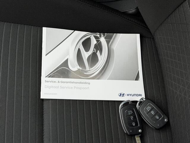 Hyundai I 20 1.0 T-GDI Comfort Smart / Eerste Eigenaar / Dealer Onderhouden / Camera / Dodehoek Detectie / PDC / Navigatie / Apple Carplay & Android Auto / Airco / All Season Banden / NAP / DAB /