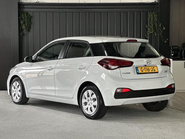 Hyundai I 20 1.0 T-GDI Comfort | 1 Eigenaar | Carplay | Achteruitrijcamera | Navigatie | Cruise Control | DAB Ontvanger |