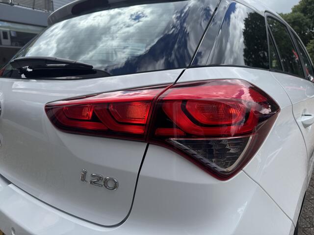 Hyundai I 20 1.0 T-GDI Comfort 1e eigenaar, Trekhaak, Camera, Cruise, Navi, Bluetooth, LM velgen