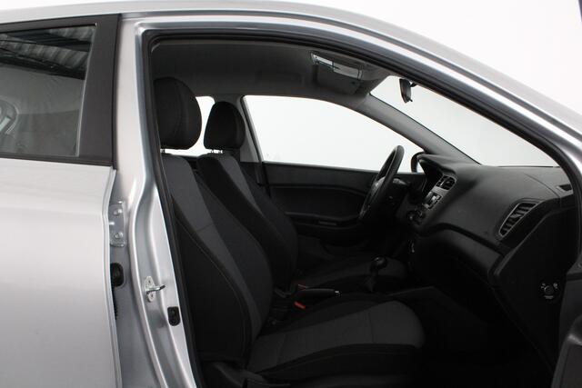 Hyundai I 20 1.2 HP > All seeason banden/12 maand BOVAG garantie....