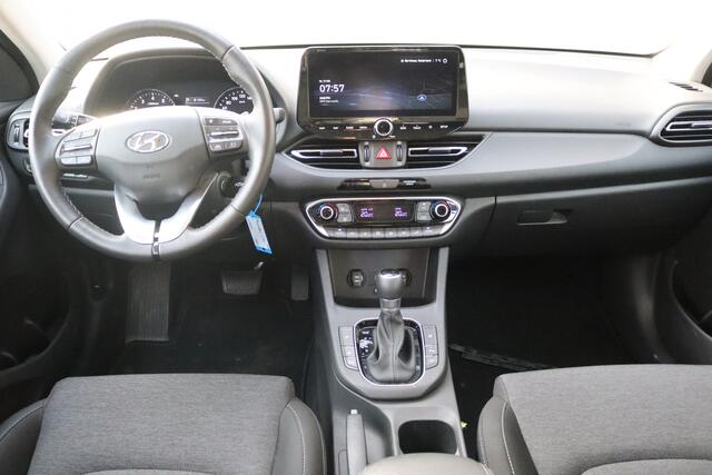 Hyundai I 30 Wagon 160PK T-GDi Hybrid Automaat Comfort Navigatie/Camera/Parkeerhulp/Winter-pack