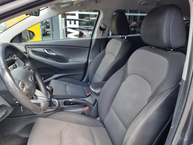 Hyundai I 30 1.4 i-Drive NAVI / AIRCO / CRUISE / BLUETOOTH