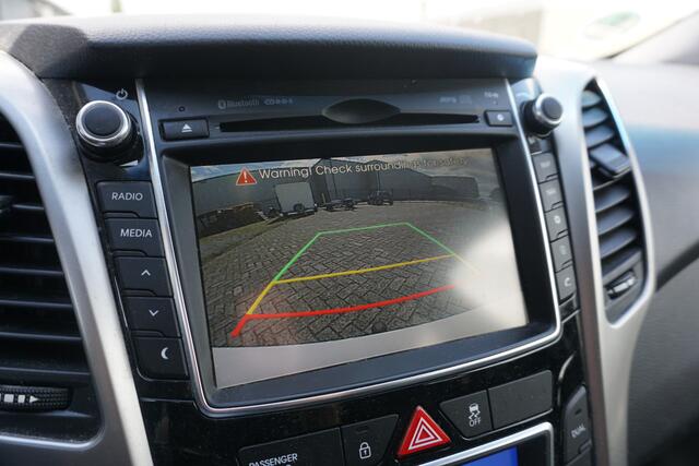 Hyundai I 30 1.6 GDI i-Motion Plus | CAMERA | NAVI | TREKHAAK |