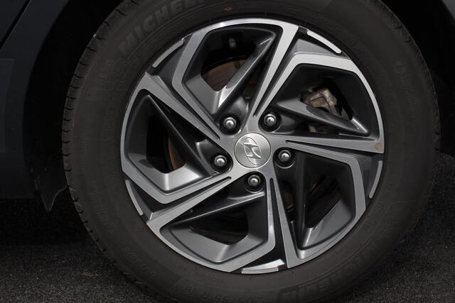 Hyundai I 30 Wagon 1.0 T-GDi 120 Pk Essential Navigatie Apple Carplay/Android Auto Climate Control Camera Afneembare Trekhaak Lane Assist Privacy Glass Keyless Go