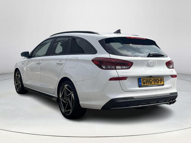 Hyundai I 30 Wagon 1.5 T-GDi MHEV N Line | Achteruitrijcamera | Stoel/stuurverwarming | Stoelgeheugen | Half leder/suède stoelen | Apple Carplay/Android Auto |