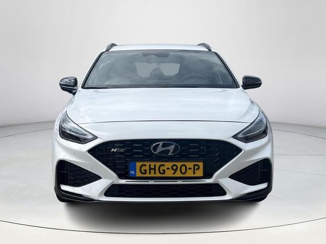 Hyundai I 30 Wagon 1.5 T-GDi MHEV N Line | Achteruitrijcamera | Stoel/stuurverwarming | Stoelgeheugen | Half leder/suède stoelen | Apple Carplay/Android Auto |