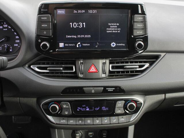Hyundai I 30 1.0 T-GDi MHEV Comfort Smart Automaat | Carplay/Android auto | Camera | Park sens