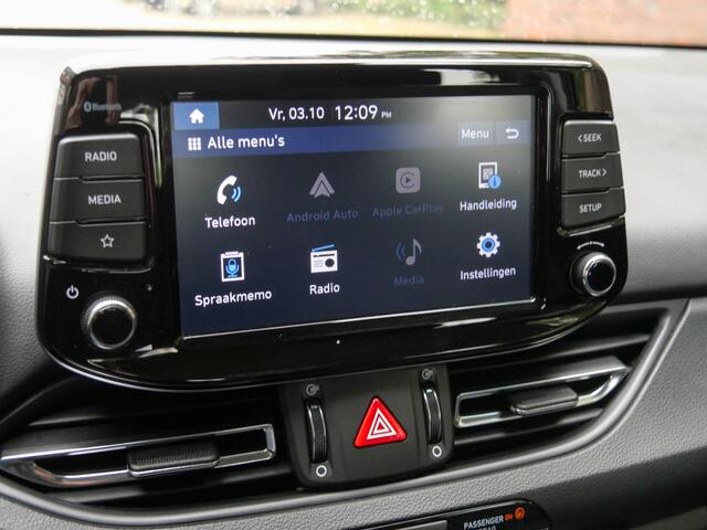 Hyundai I 30 1.0 120PK T-GDi Automaat MHEV Comfort | CAMERA | APPLE CARPLAY |
