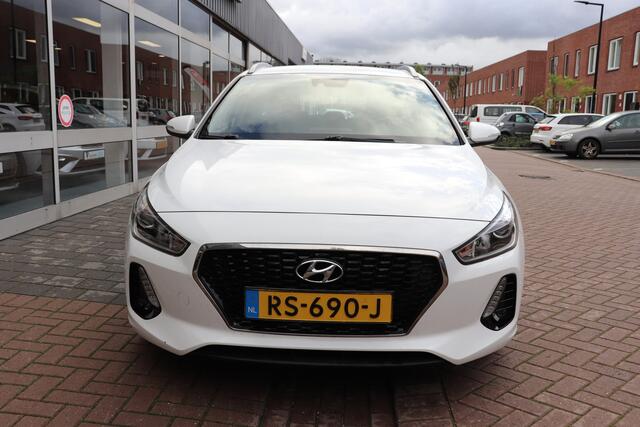 Hyundai I 30 Wagon 1.4 T-GDI Comfort Navigatie, afneembare trekhaak.