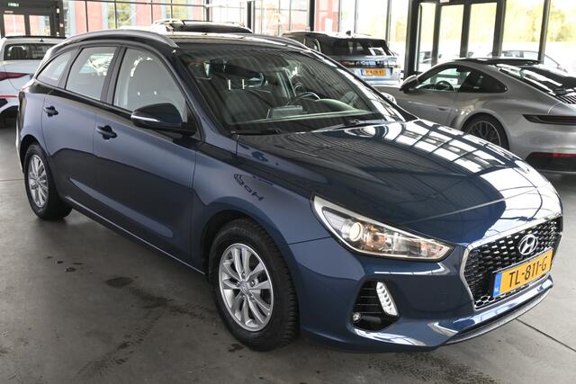 Hyundai I 30 Wagon 1.4 T-GDI Comfort Clima Navigatie Carplay Dealer Onderhouden! Inruil Mogelijk!