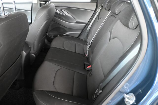 Hyundai I 30 Wagon 1.4 T-GDI Comfort Clima Navigatie Carplay Dealer Onderhouden! Inruil Mogelijk!