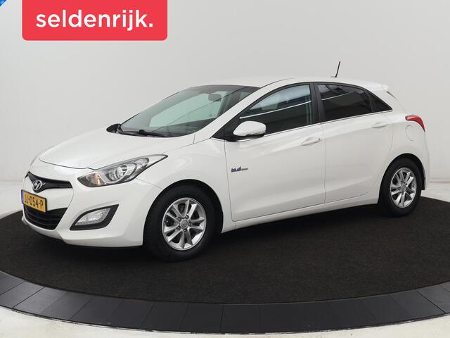 Hyundai I 30 1.6 GDI i-Vision | Trekhaak | Camera | Navigatie | Cruise control | Climate control | Bluetooth