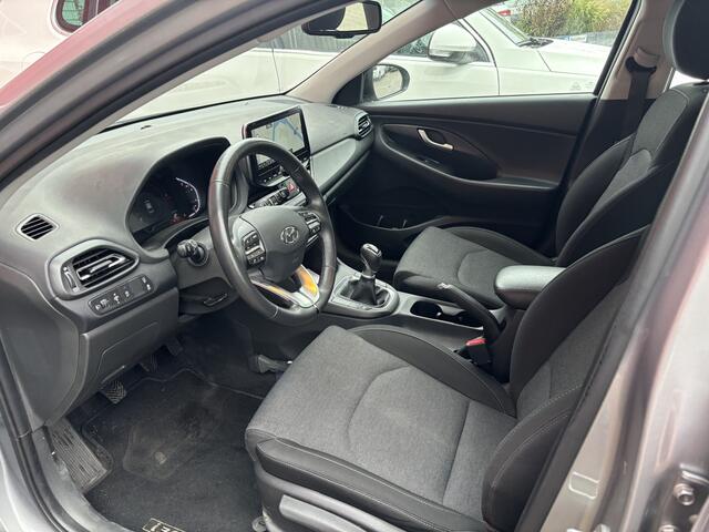 Hyundai I 30 Wagon 1.0 T-GDi MHEV Comfort Smart VIRTUAL / CAMERA / DAB+ / CARPLAY / CRUISE / BLUETOOTH / PDC / FULL LED / KEYLESS / NL-AUTO