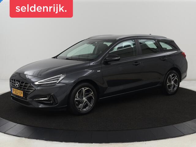 Hyundai I 30 1.0 T-GDi MHEV Comfort Smart | Camera | Carplay | Keyless | Full LED | Navigatie | Climate control | Parkeerhulp | Cruise control | DAB | Bluetooth