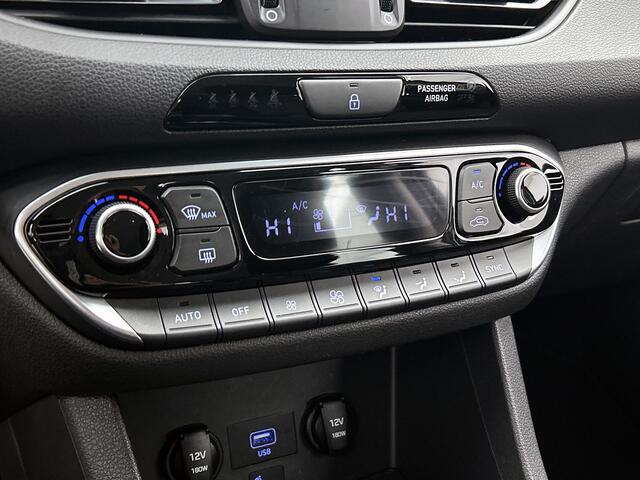 Hyundai I 30 1.0 T-GDi MHEV Comfort Smart | Apple Carplay / Android Auto (Navigatie) | Parkeersensoren achter | Climate control |