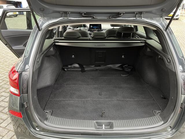 Hyundai I 30 Wagon 1.5 T-GDI 160pk M-HEV automaat | Panorama dak | Navi | Cruise