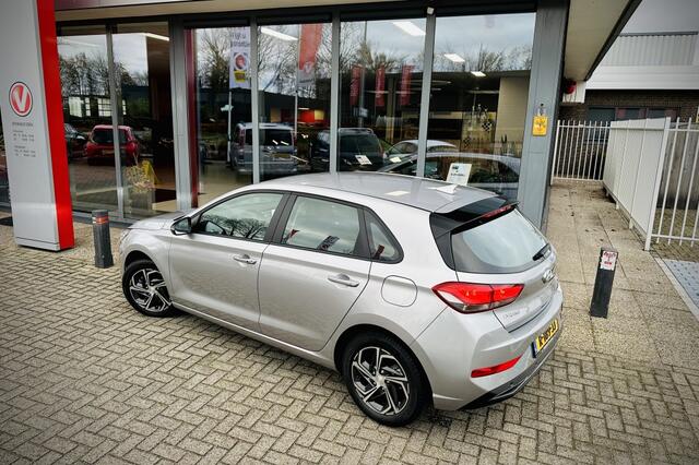 Hyundai I 30 1.0 T-GDi MHEV Comfort Smart Hybrid | CAMERA | CARPLAY
